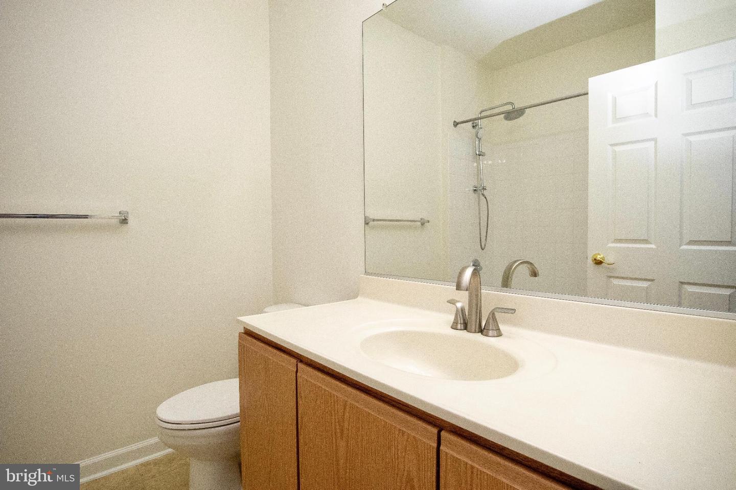 2 bedroom condo property image
