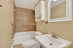 3 bedroom rowhome with detached 1-car garage property image