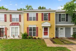 3 bedroom townhouse property image