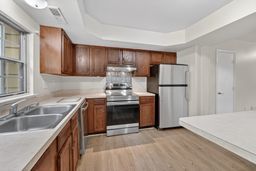 3 bedroom townhouse property image