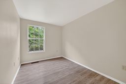 3 bedroom townhouse property image