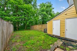 3 bedroom townhouse property image