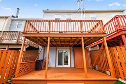2 bedroom with full loft,3 finished floors property image