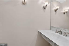 GEORGETOWN - 2 BEDROOM- house property image